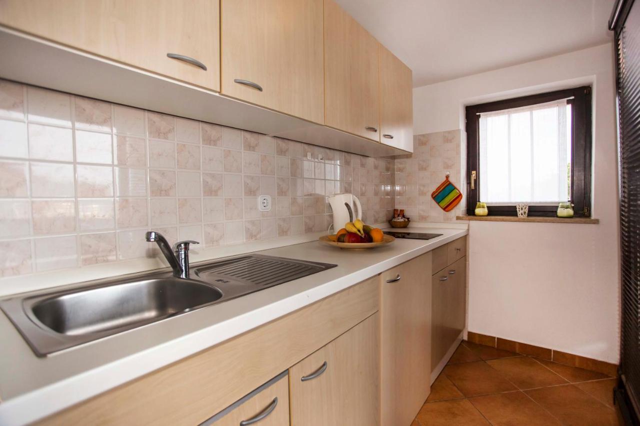 Apartments Romano Rovinj Buitenkant foto